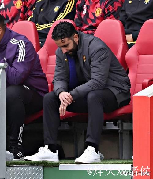 阿莫林执教曼联英超胜率仅33%,创队史主帅新低 阿莫林执教曼联英超胜率仅33%,创队史主帅新低