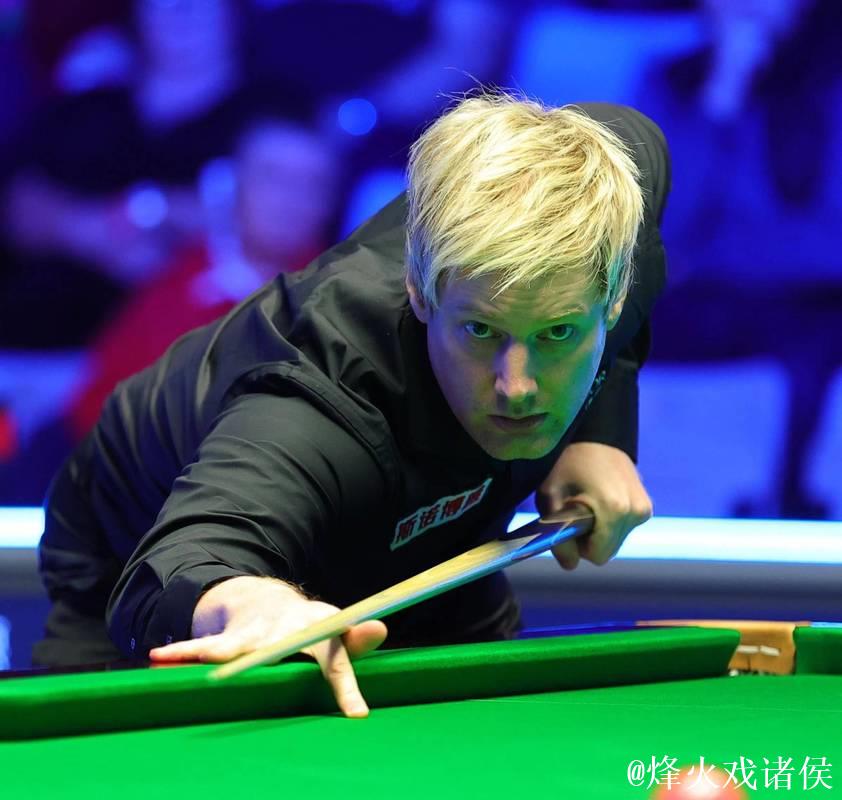 罗伯逊:每场比赛斯洛特都会改变球员职责 罗伯逊:每场比赛斯洛特都会改变球员职责