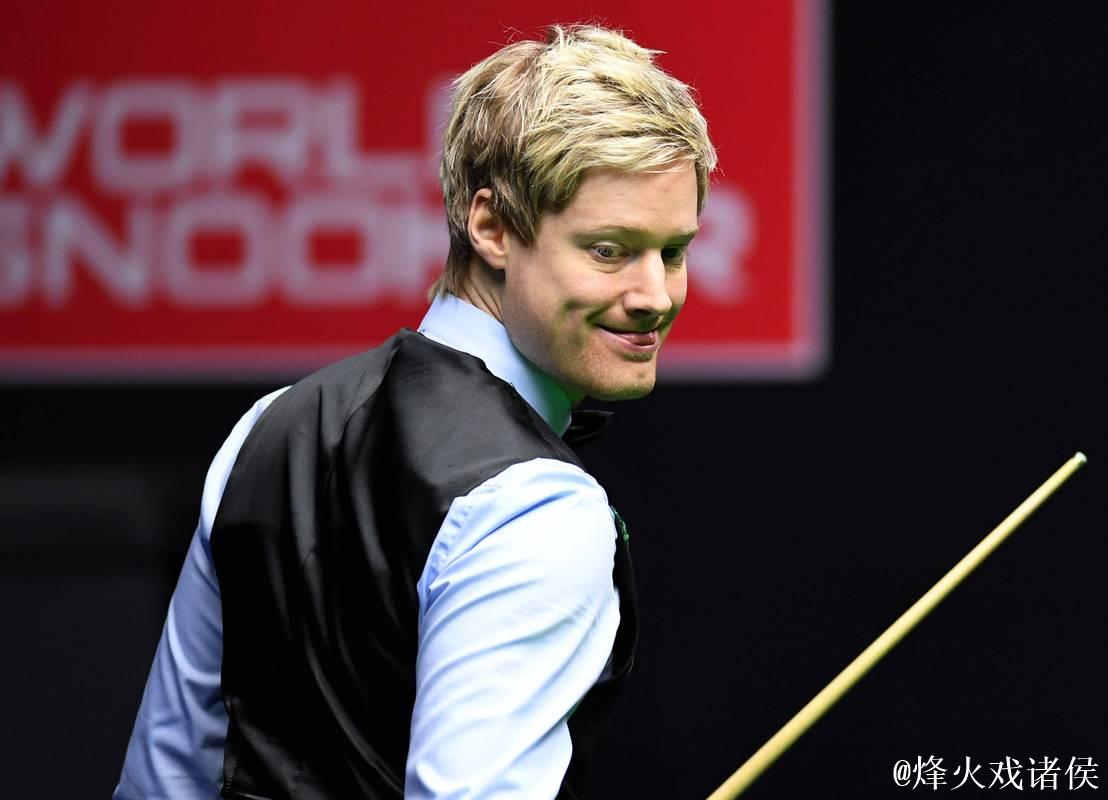 罗伯逊:每场比赛斯洛特都会改变球员职责 罗伯逊:每场比赛斯洛特都会改变球员职责